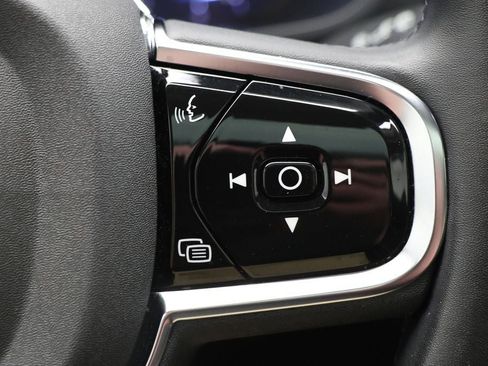 Used 2024 Volvo XC60 B5 Plus w/ Protection Package Premier image 20