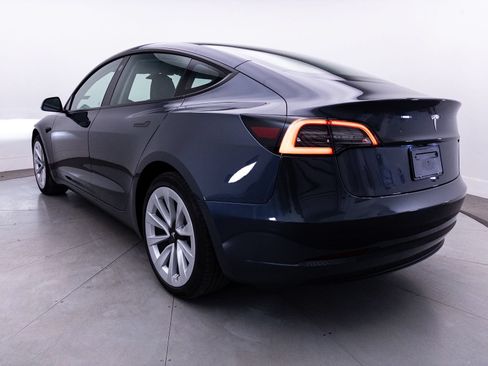 Used 2023 Tesla Model 3 Standard Range RWD image 13