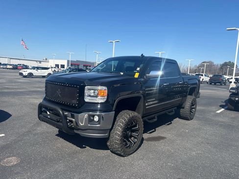 Used 2015 GMC Sierra 1500 SLT w/ SLT Crew Cab Value Package image 1