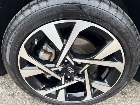 Certified 2023 Hyundai Kona Limited image 11