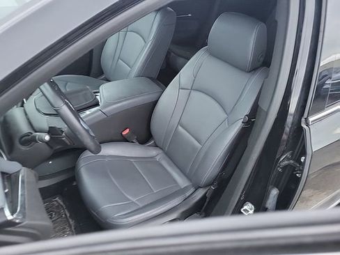 Used 2024 Buick Enclave Essence w/ Sport Touring Edition image 8