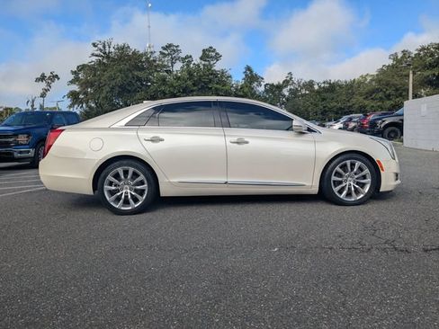 Used 2015 Cadillac XTS Luxury w/ Driver Awareness Package FWD image 2