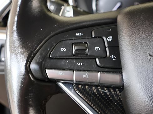 Used 2023 Cadillac XT6 Sport image 19