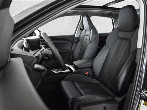 New 2025 Audi Q5 Premium Plus image 17