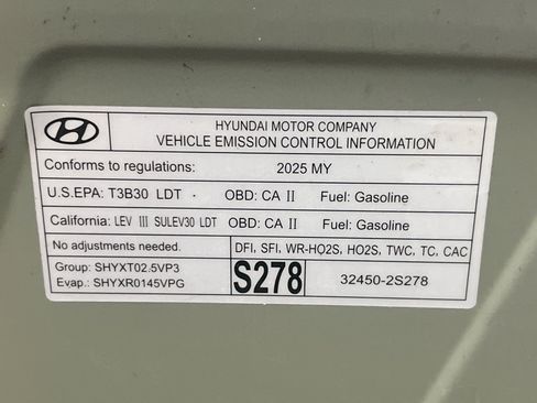 Used 2025 Hyundai Santa Cruz XRT AWD/4WD image 21