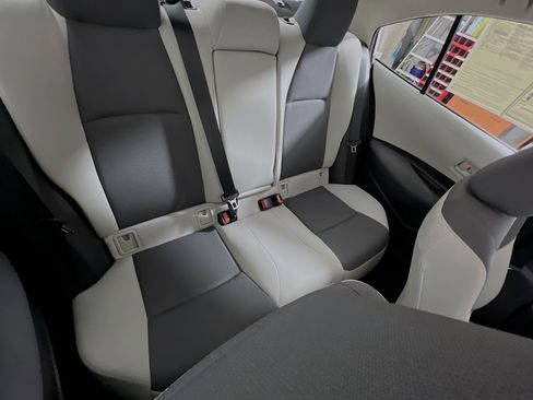 Used 2025 Toyota Corolla LE image 33