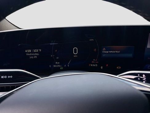 Certified 2024 Cadillac Lyriq Tech AWD/4WD image 8