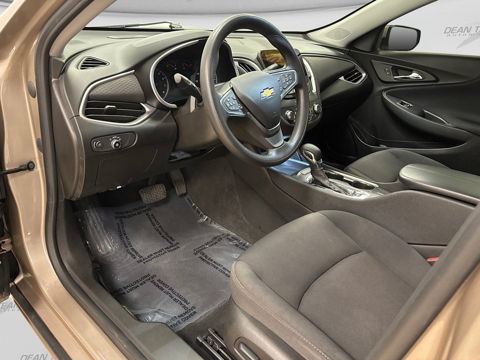 Used 2023 Chevrolet Malibu LT FWD image 25