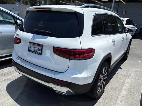 Used 2023 Mercedes-Benz GLB 250 image 17