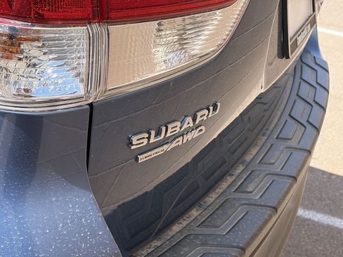 Used 2019 Subaru Forester AWD/4WD image 7