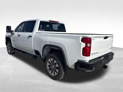 New 2026 Chevrolet Silverado 2500 Custom w/ Custom Value Package AWD/4WD image 7