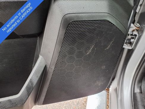 Used 2020 RAM 1500 Classic SLT w/ Luxury Group image 18