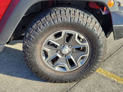 Used 2016 Jeep Wrangler Unlimited Sport w/ Quick Order Package 24S image 7