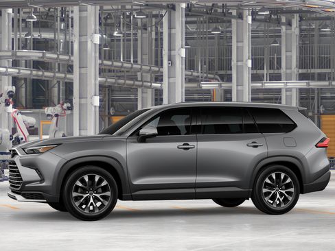 New 2026 Toyota Grand Highlander AWD Hybrid image 3