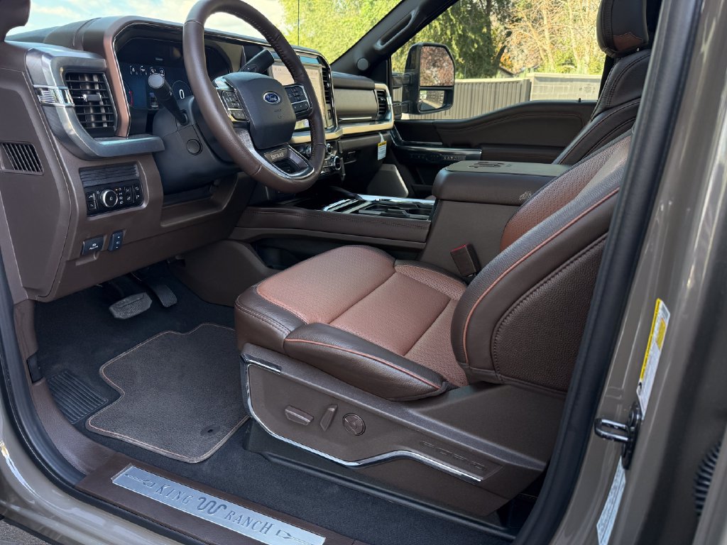 Used 2026 Ford F350 King Ranch w/ Chrome Package AWD/4WD image 23