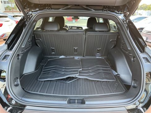 New 2026 Chevrolet Equinox EV LT image 24