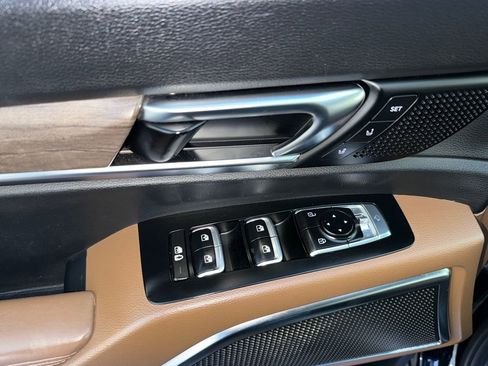 Certified 2021 Kia Telluride SX w/ SX Prestige Package image 11