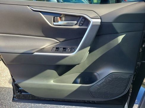 Used 2023 Toyota RAV4 XLE Premium image 35