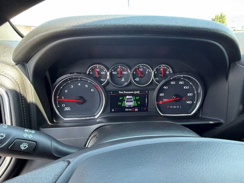 Used 2021 Chevrolet Silverado 2500 LT AWD/4WD image 21