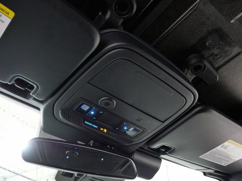 Used 2025 Ford Bronco Big Bend AWD/4WD image 34