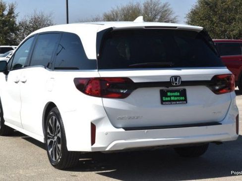 New 2026 Honda Odyssey Elite image 4