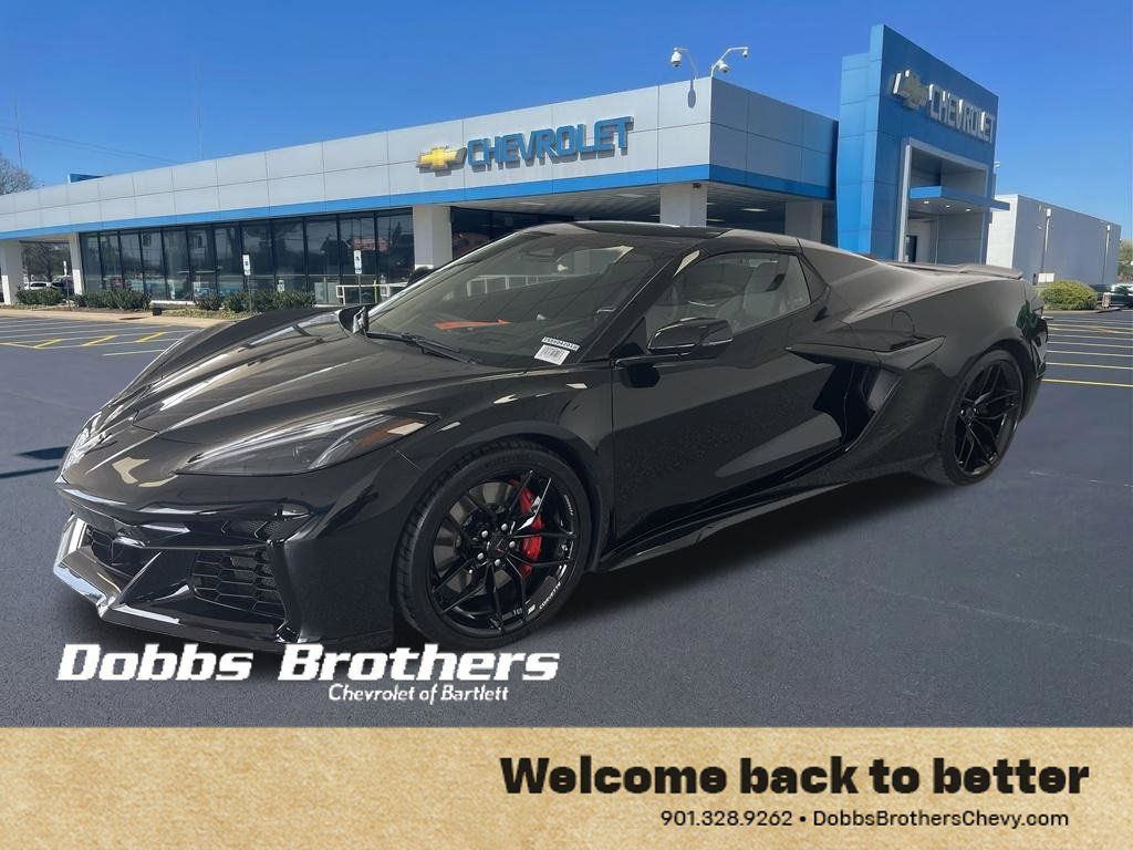Used 2025 Chevrolet Corvette Z06 RWD image 8
