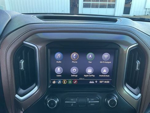 Used 2019 Chevrolet Silverado 1500 High Country w/ Technology Package image 16