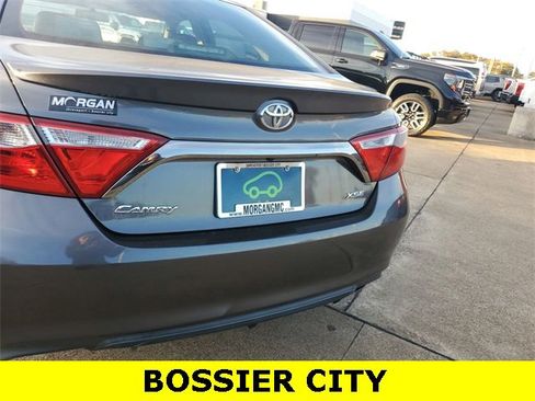 Used 2015 Toyota Camry XSE image 31