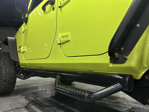 Used 2017 Jeep Wrangler Unlimited Sport w/ Quick Order Package 24S AWD/4WD image 13