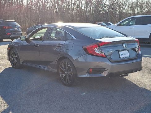 Used 2020 Honda Civic Sport image 4