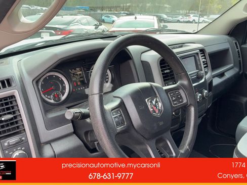 Used 2017 RAM 1500 Express image 9