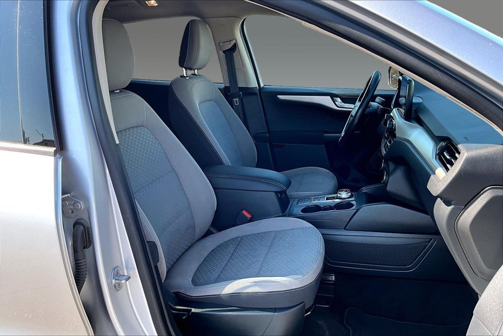 Used 2020 Ford Escape SE Sport AWD/4WD image 4