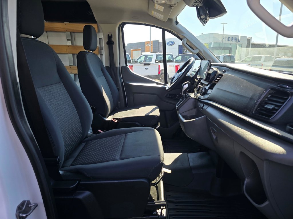 Used 2023 Ford Transit 250 Low Roof AWD w/ Exterior Upgrade Package image 15