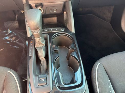 Used 2025 Chevrolet TrailBlazer LT image 39