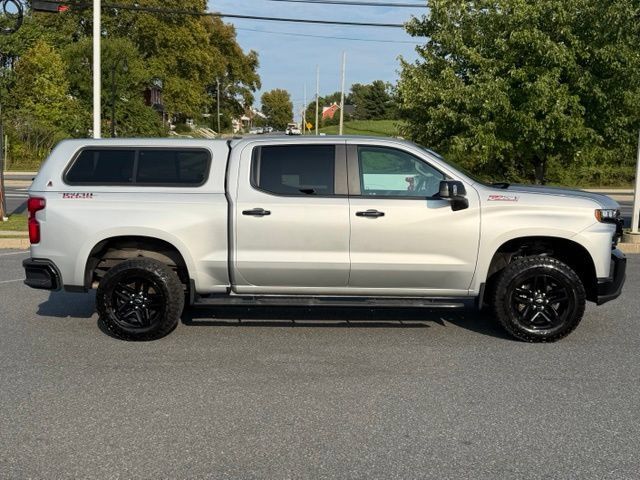 Used 2020 Chevrolet Silverado 1500 LT Trail Boss AWD/4WD image 14