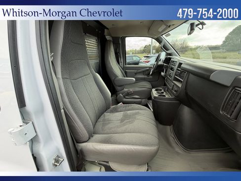 Used 2024 Chevrolet Express 2500 w/ Driver Convenience Package image 25