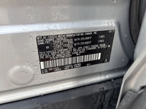 Certified 2021 Toyota RAV4 XLE image 22