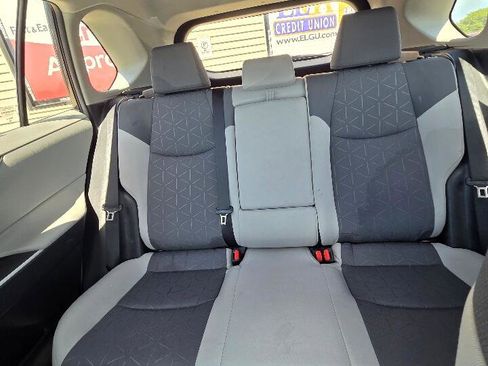 Used 2023 Toyota RAV4 XLE image 29