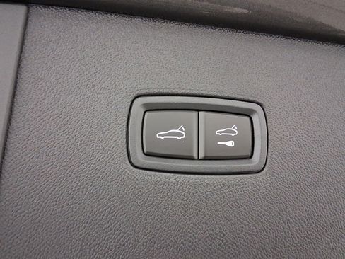 Used 2026 Porsche Cayenne Coupe AWD/4WD image 31