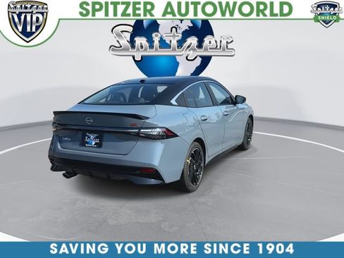 New 2026 Nissan Sentra SR w/ SR Premium Package FWD image 9