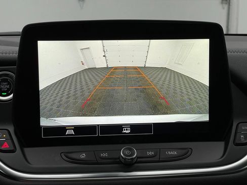 Used 2024 Chevrolet Blazer LT w/ LPO, Floor Liner Package FWD image 4
