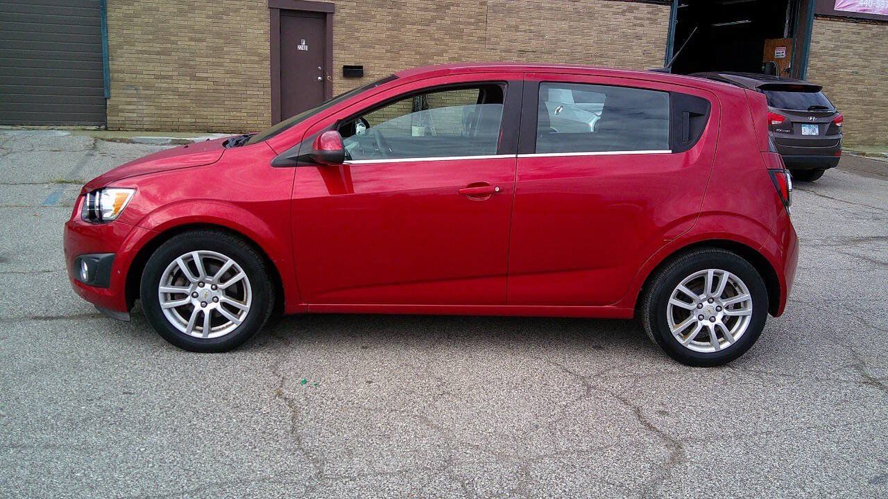 Used 2012 Chevrolet Sonic LT FWD image 8