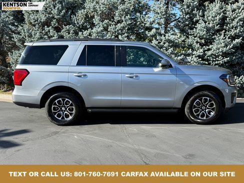 Used 2024 Ford Expedition XLT image 11