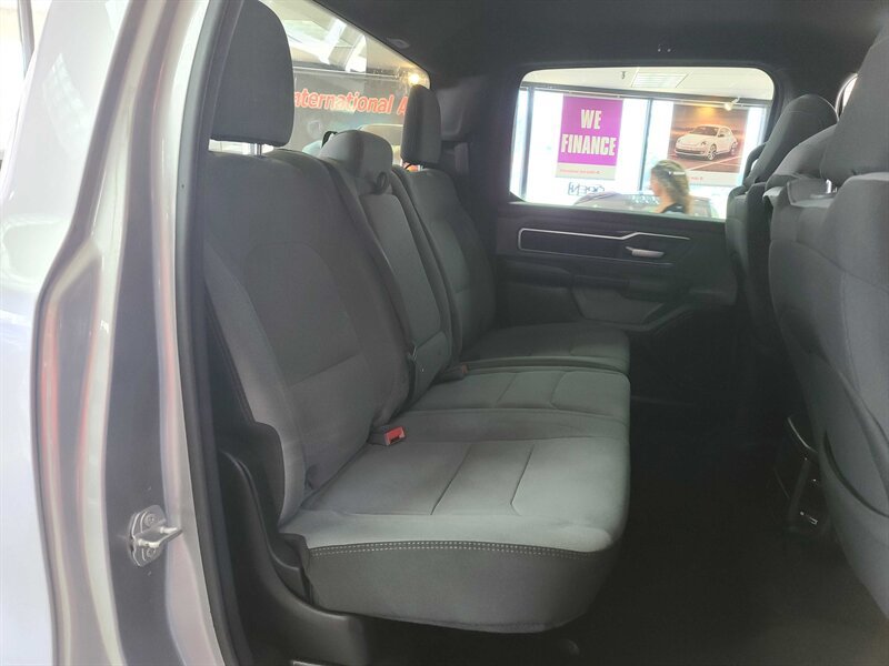 Used 2021 RAM 1500 Big Horn AWD/4WD image 19