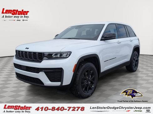 New 2026 Jeep Grand Cherokee Altitude AWD/4WD image 1
