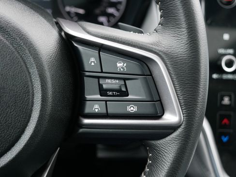 Used 2025 Subaru Outback Premium image 30