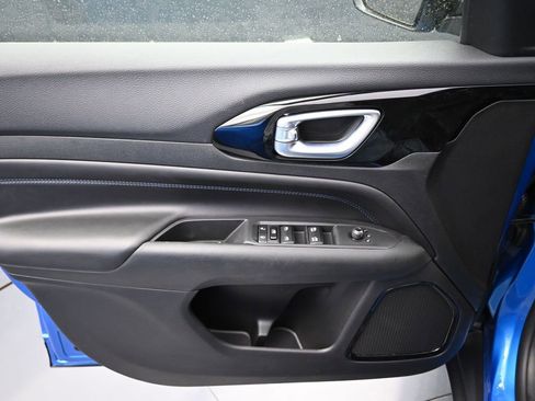 New 2026 Jeep Compass Latitude image 21