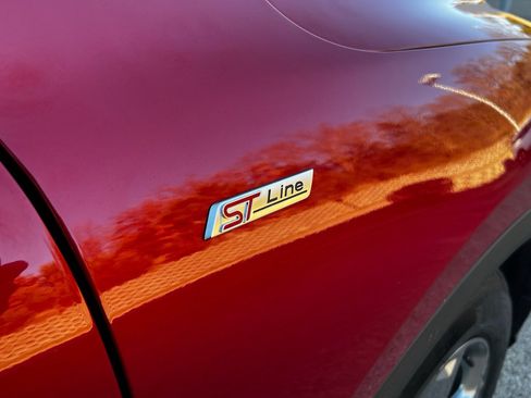 Used 2025 Ford Escape ST-Line w/ Equipment Group 301A image 21