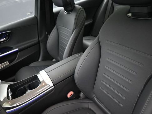 New 2026 Mercedes-Benz C 300 Sedan image 33