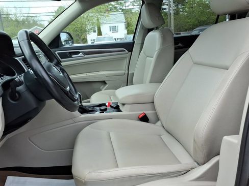 Used 2019 Volkswagen Atlas SE w/ Towing Package AWD/4WD image 13